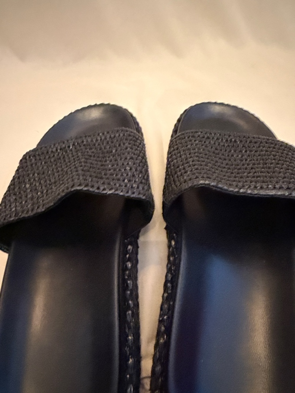 Black Woven Platform Slide Sandals - Women's - Picture 5 of 6